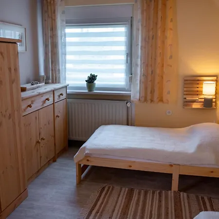 Apartment & Zum Waldblick *