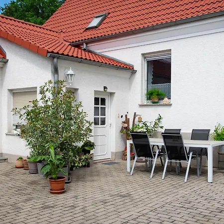 & Zum Waldblick Apartment *