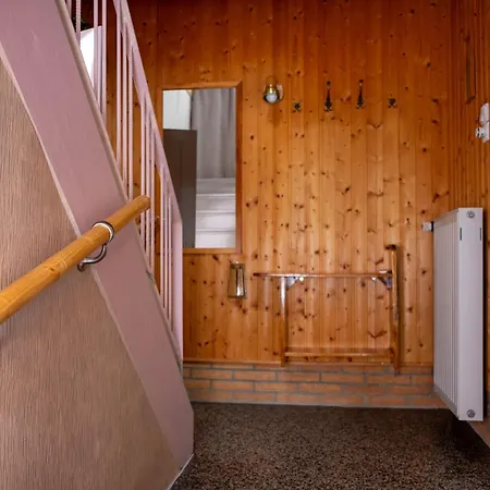 & Zum Waldblick Apartment *