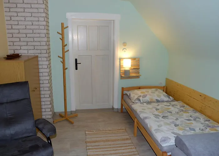 & Zum Waldblick Apartamento *